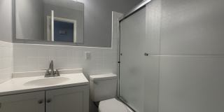 906 East Frederick Street Gallery 11