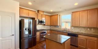 $4,350 / Stunning 3BR/2BA Family Home in Fremont Gallery 5