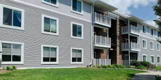 4 Bedroom 2 Bath Condo Gallery 3