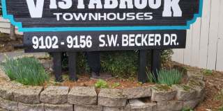 SIX WEEKS FREE RENT: Spacious Top Flr 2Bdr Flat, W/D Hk-Up, D/W, Tons of Storage, Balcony! Gallery 1