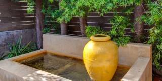 927 1/2 Victoria Ave Gallery 6