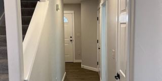 Newly remodeled 3 bedroom condo Gallery 31