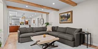 Gorgeous home in Englewood! Gallery 40