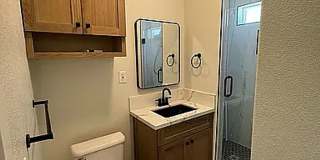 Charming & Welcoming Solar 2bed 1bathroom Home in Riverside! Gallery 11