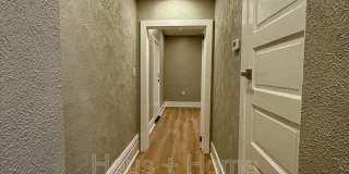 906 Penn Avenue Gallery 17