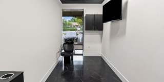 7698 BELAIR Road Gallery 5
