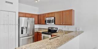3728 NE 3rd Ct Gallery 9