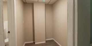 1608 18th Place North Gallery 8