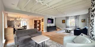 1369 Hepner Gallery 6