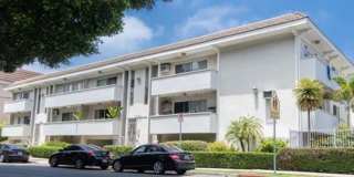 1339 Barry Gallery 1