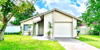 Mid-Century Charmer ONLY $2050/ Month - 2BD 2 BA Single Family Home! Gallery 1