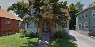 Charming 3 bed | 2 bath home in the heart of downtown! Charming 3 bed | 2 bath home in the heart of downtown! Gallery 1