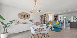 2/2 luxury pool home in Sarasota, unfurnished annual rental Gallery 5
