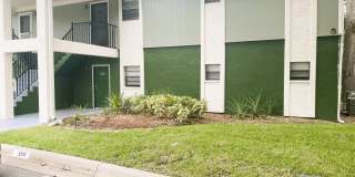 2217 Flower Tree Circle Gallery 1