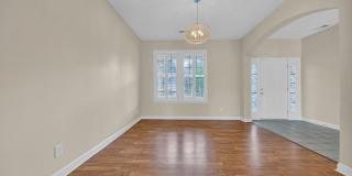 101 Zinnia Dr. Gallery 10