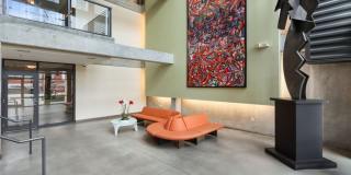 Awesome 1BR Loft Style Condo Overlooking Midtown! Gallery 33