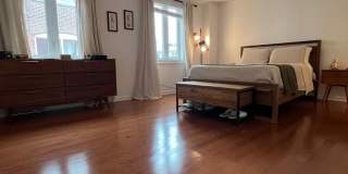 Gorgeous 2-Bed/2-Bath Condo in the Heart of Old City! Available August 1st! Gallery 24