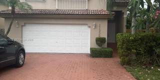 11239 NW 53rd Ln Gallery 1