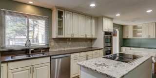 3 Bed 3 Bath Home Near West Beach Gallery 1