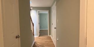 109 BARROWS Court Gallery 15