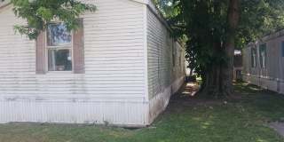 200 N Pine St Gallery 1