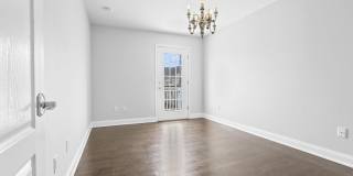 74 Seaview Avenue Gallery 18