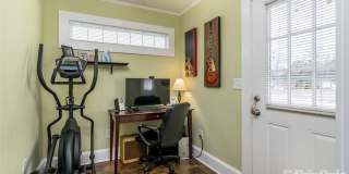 1004 Valley Street Gallery 11