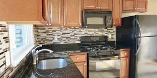 28 Sampson Street unit: 4 Gallery 1