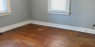 Cozy 2 Bedroom, 1 Bathroom house for rent at 2747 E. 4th Gallery 9