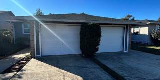1007 W 11th Ct Gallery 1