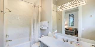 425 Harbour Dr Gallery 15