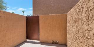 2-bedroom, 2-bathroom in Prime location! Gallery 15