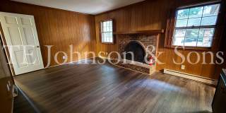 Spacious One Level Home with Den, Granite Kitchen Island, and 2 Car Carport Gallery 23