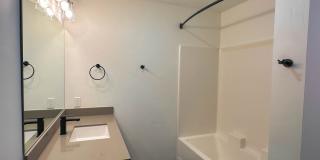 The Silos Gallery 28