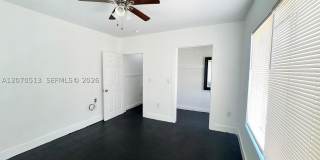 1631 NW 3 St Gallery 3