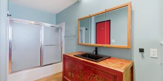 3 bed / 2 Bath Mid-Century Home with Two-Car Garage, Soaking Pool and Manicured Backyard! Gallery 13