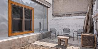 1500 East Madison Street Gallery 10