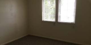 3 BEDROOM, 2 BATHROOM, VILLAGE CREEK TOWNHOME WITH 1 CAR ATTACHED GARAGE Gallery 8
