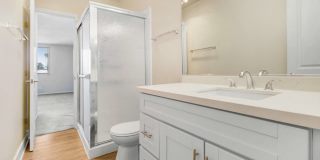 950 4th Street Gallery 7