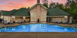 The Lodge At Redmond Ridge Gallery 1