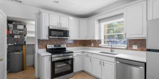 10693 N Military Trail Gallery 12