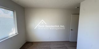 Charming 2 bedroom 1 bathroom Apartment! Gallery 10