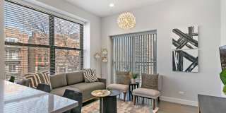 2151-2153 W Division St Gallery 4