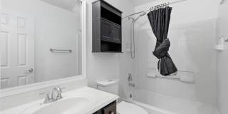 417 Niagara Falls Drive Gallery 30
