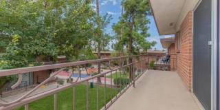 Country Club Apartments Gallery 16