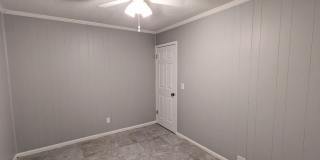Newly remodeled 3/2 in Southern Hills Gallery 7