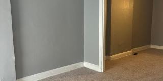 Spacious Rooms! W/D Hook Up! Available Now! Gallery 12