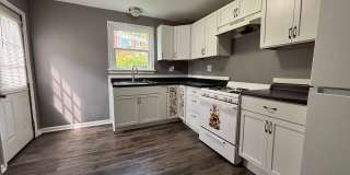 3 Bed | 1 Bath | Private Patio | Unbeatable Value Gallery 3