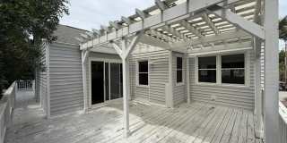 3 26th Avenue Gallery 12