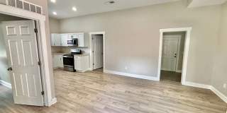 513 S 24th Street - 2 Bedroom House, Fenced Yard, Off-Street Parking, Pets OKAY! Gallery 7